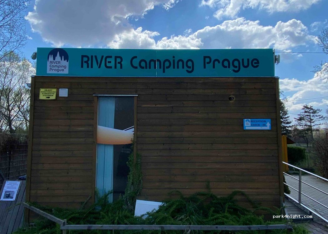 River Camping Prague — foto