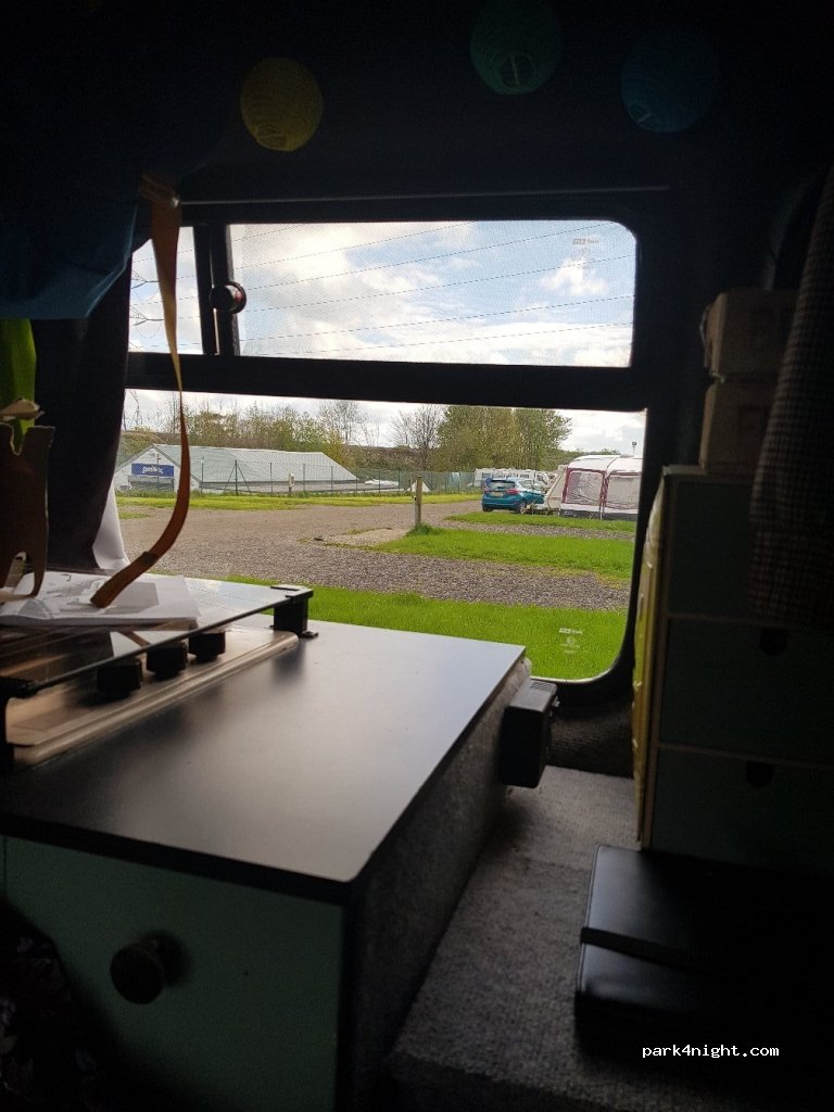 Squires Caravan Camping — foto 2