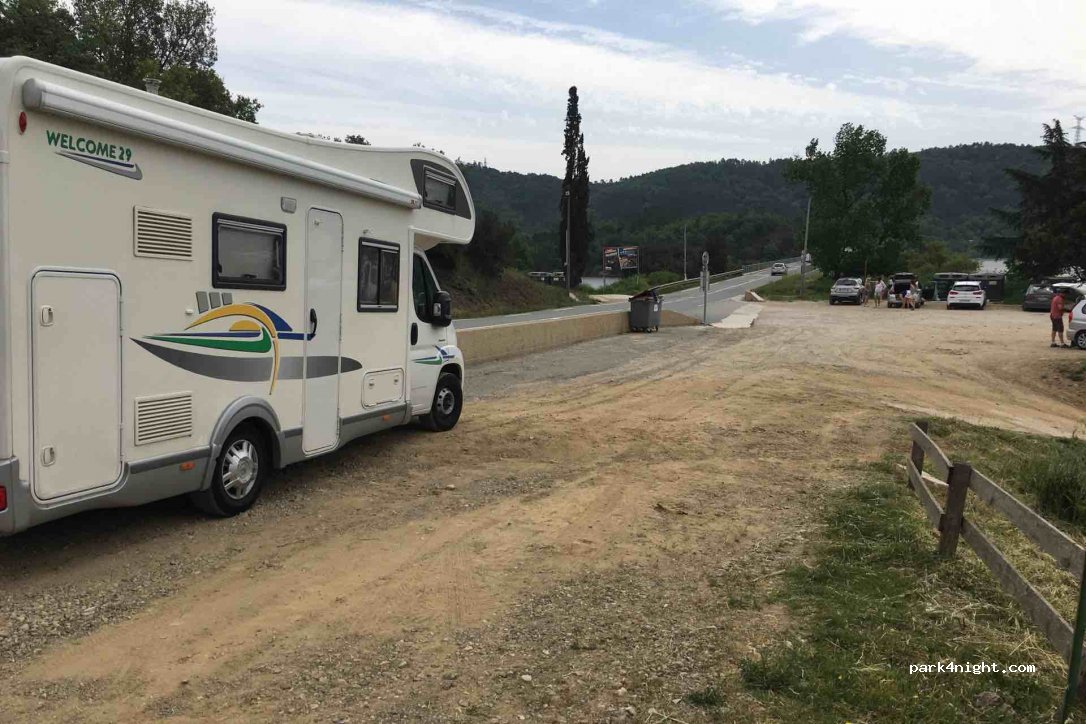 (83440) Montauroux - Route du Lac — foto