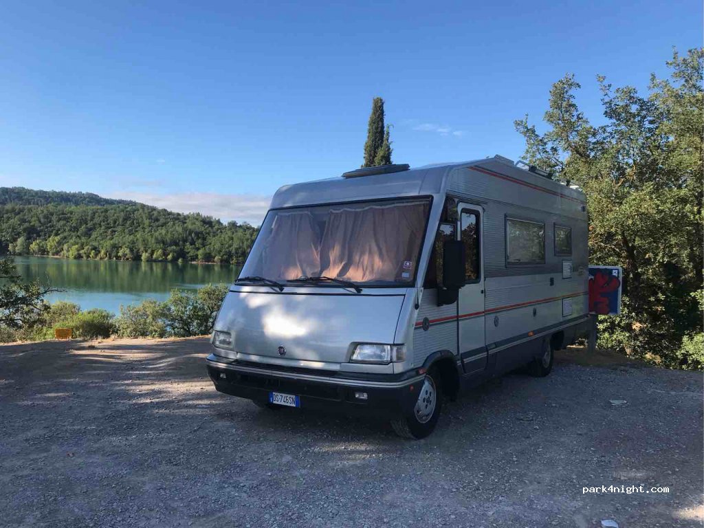 (83440) Montauroux - Route du Lac — foto 3