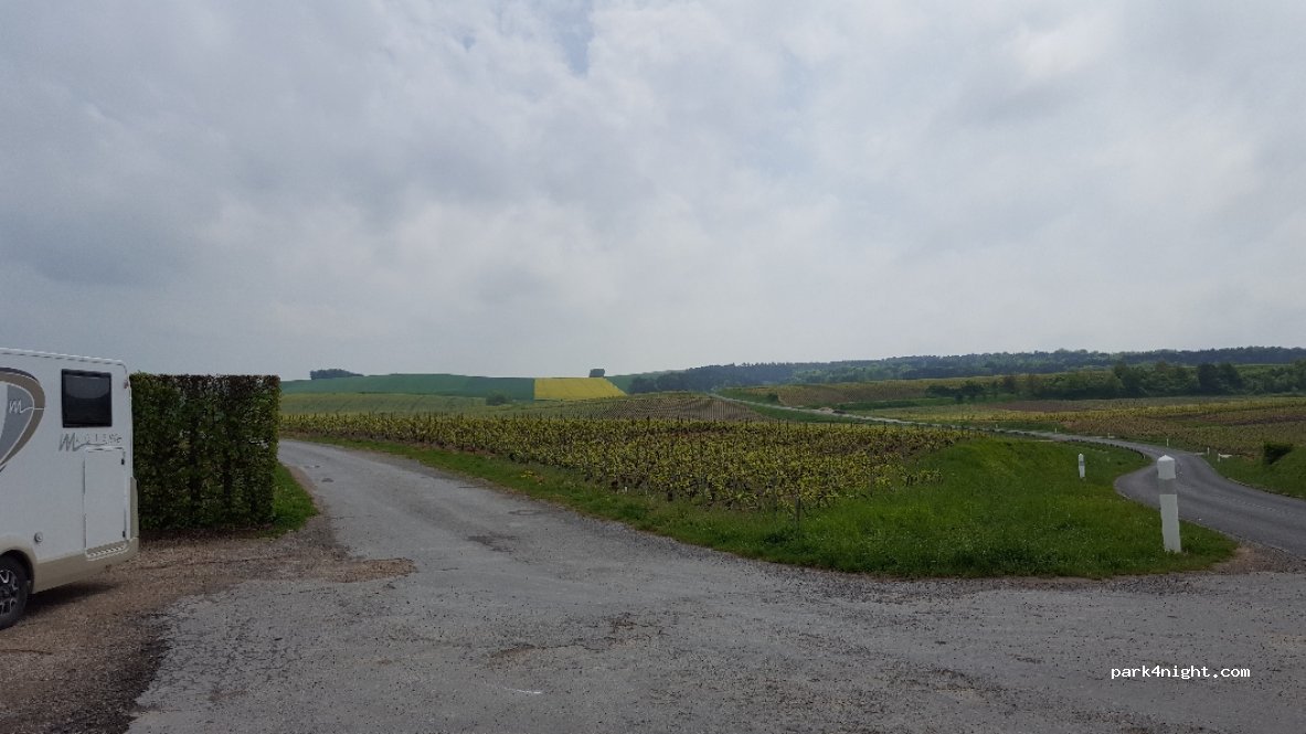 (51380) Villers-Marmery - D26 — foto