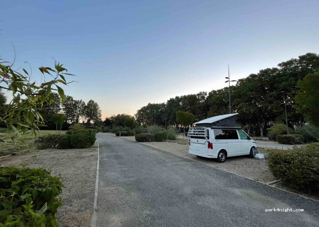 (11000) Carcassonne - 240 Camin dels Orts — foto 4