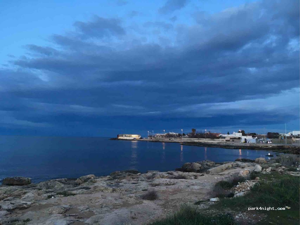 (70126) Bari - 44e Strada della Marina — foto 2