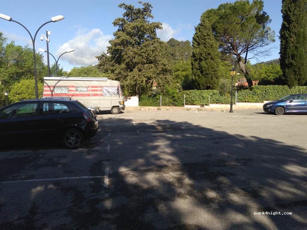 (83170) Vins-sur-Caramy - 2 Les Prés du Château — foto