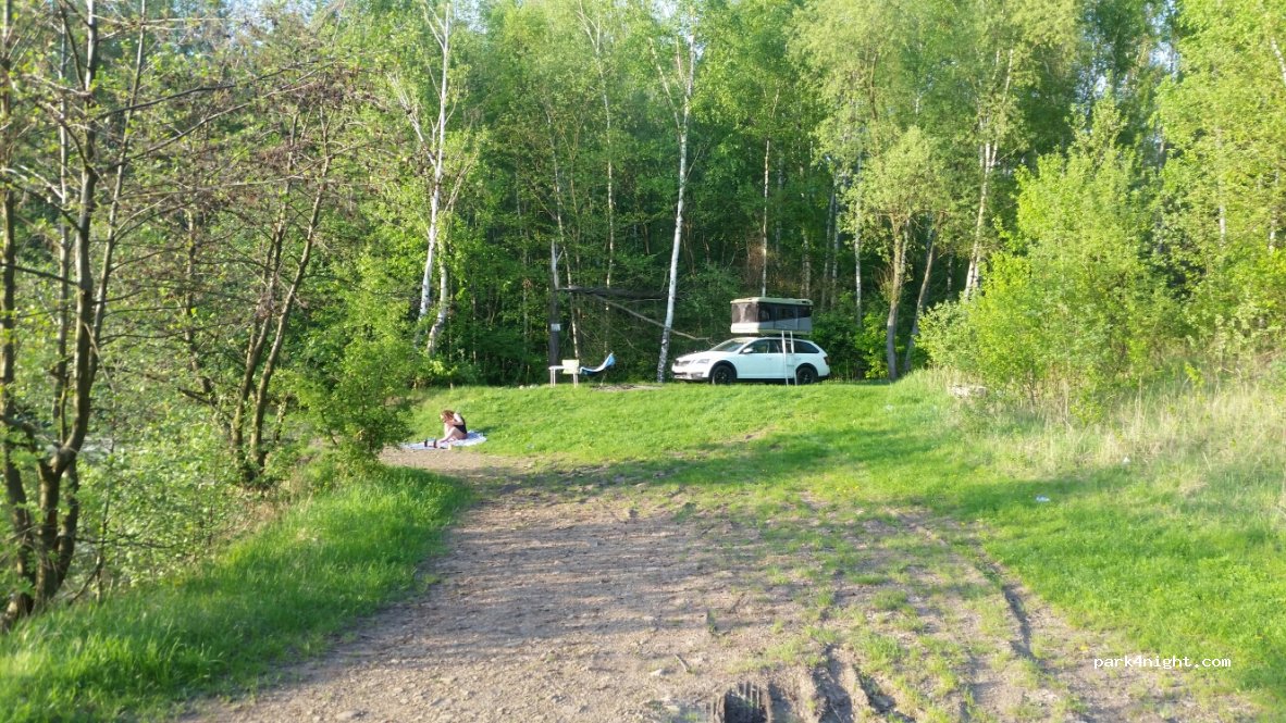 (417 23) Košťany - Školní — foto 2