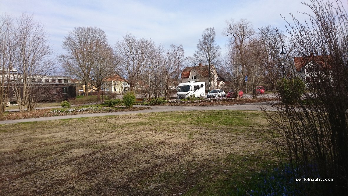 (802 67) Gävle - 33 Kungsbäcksvägen — foto