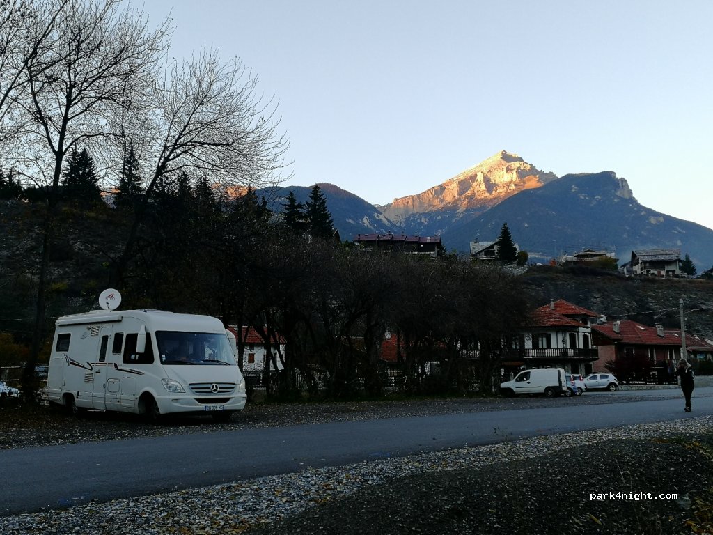 (10056) Oulx - Viale Cavalieri di Vittorio Veneto — foto 4