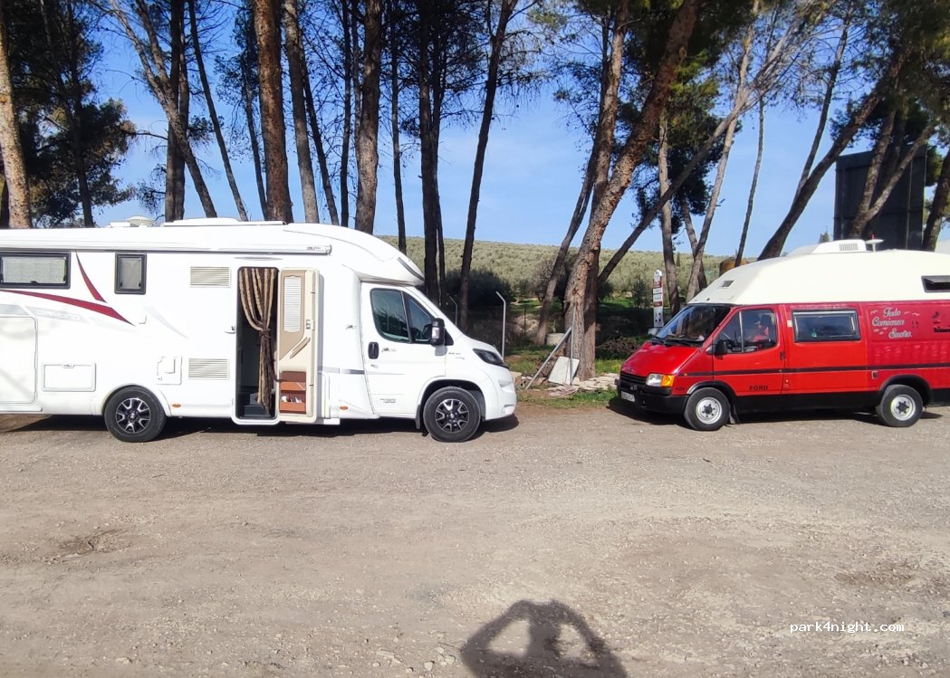 (14880) Luque - 21 Carretera de Córdoba — foto 3