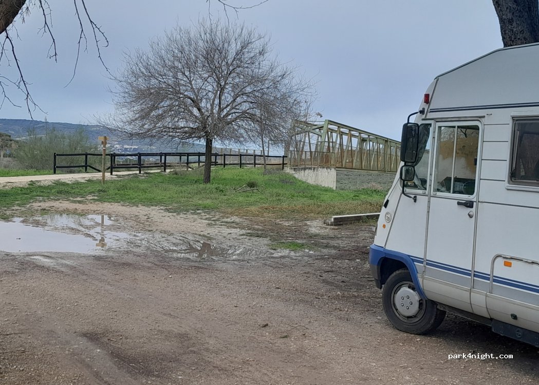 (14880) Luque - 21 Carretera de Córdoba — foto 4