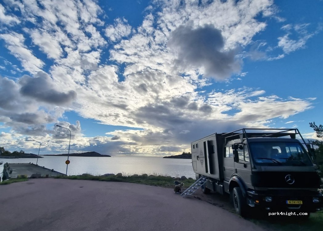 (22270) Skeppsvik - 483-493 Skeppsviksvägen — foto 3