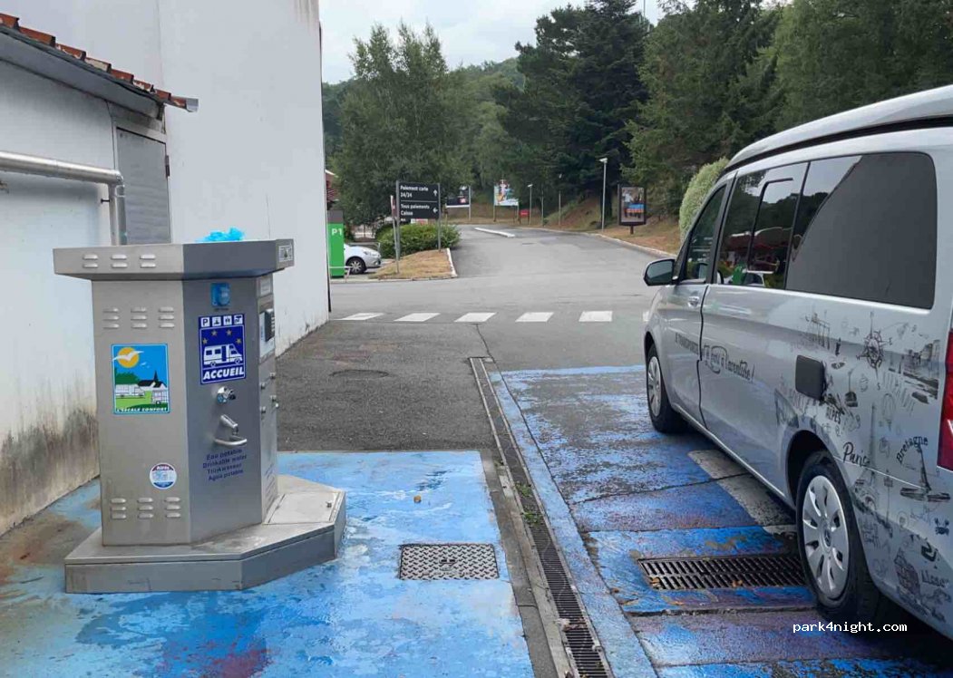 (29000) Quimper - 157-163 Route de Bénodet — foto