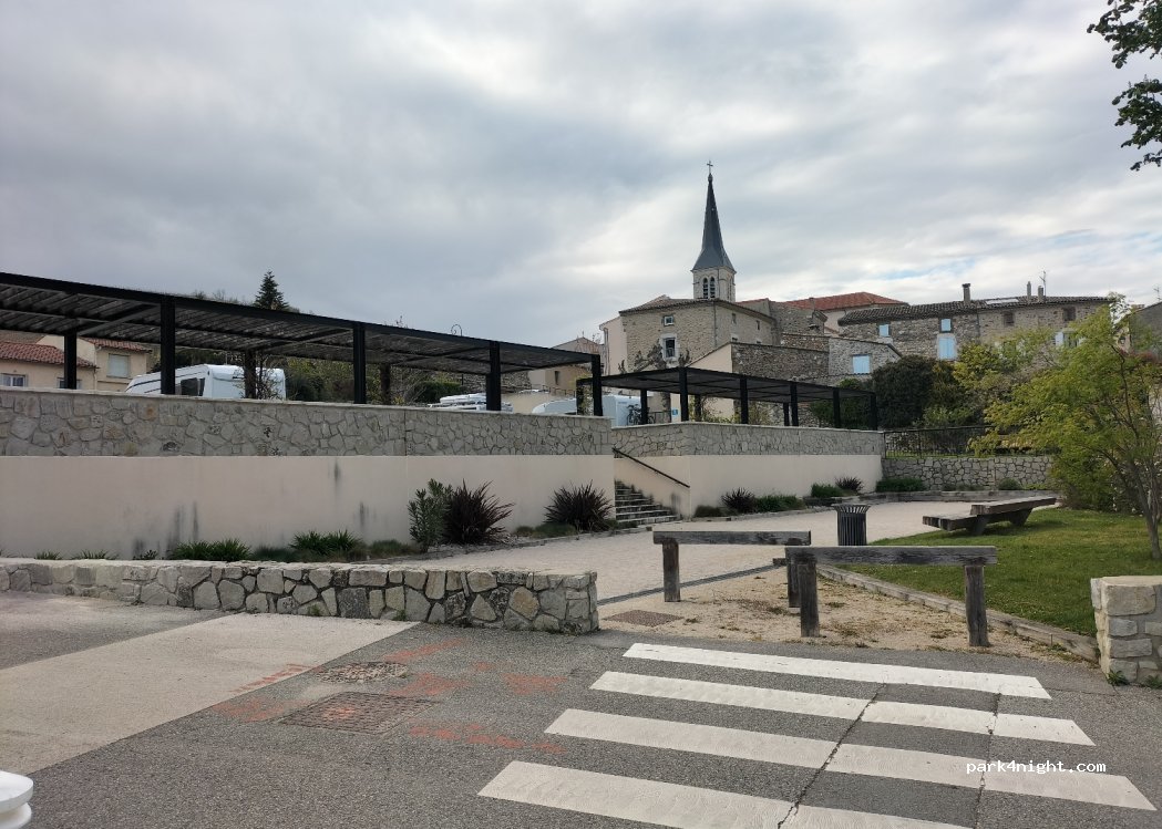 (07130) Châteaubourg - 22-26 Grand Rue — foto 3
