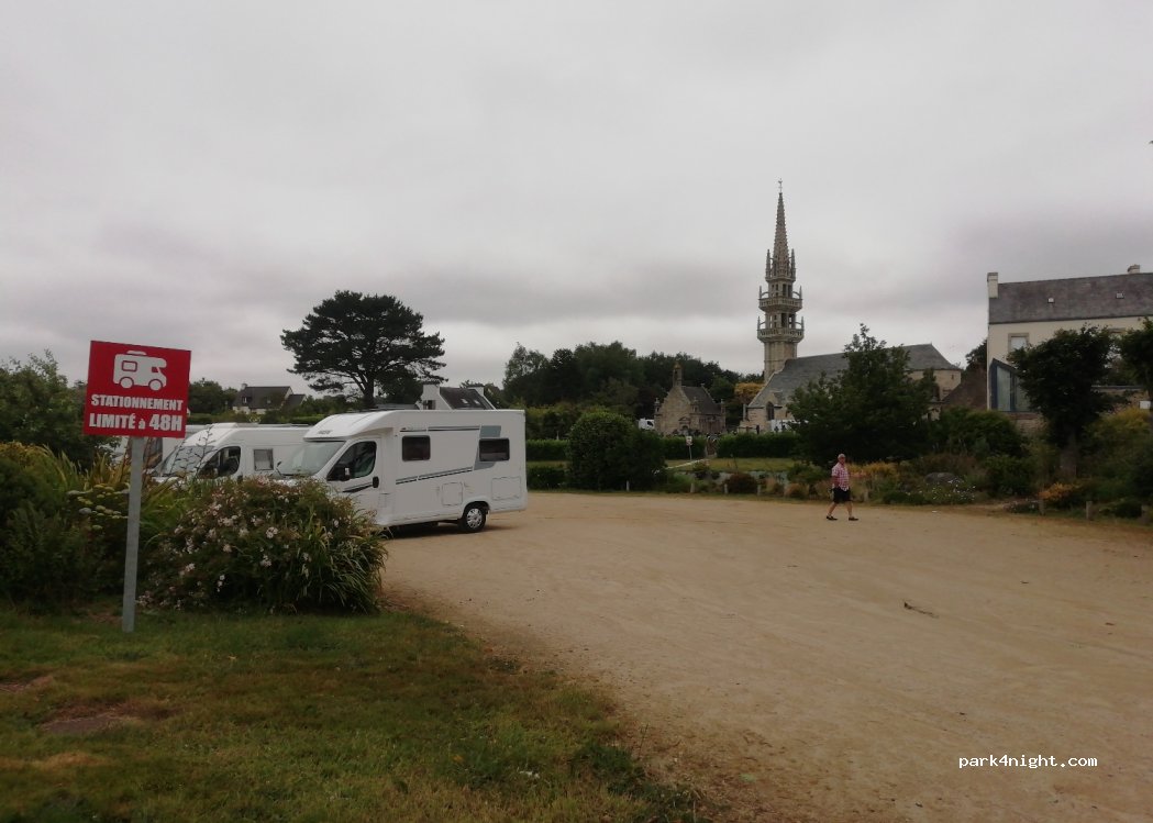 (29400) Saint-Servais - Cité Yan d'Argent — foto 2