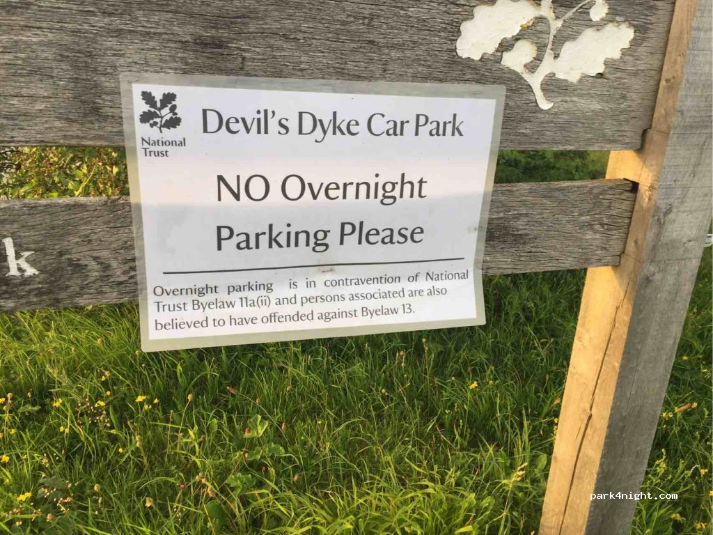(BN45 7FH) Brighton - Summer Down Car Park — foto 2