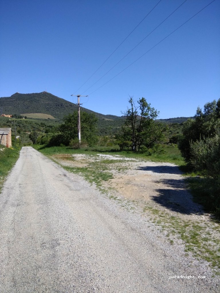 (66170) Millas - Unnamed Road — foto