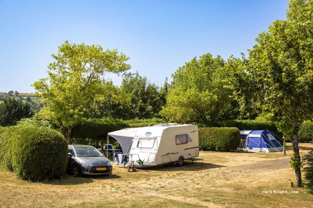 Camping OnlyCamp de Tauves *** — foto 2