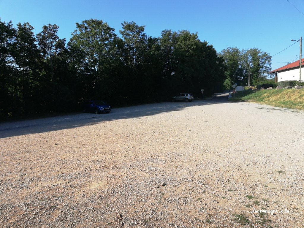 (01800) Pérouges - Chemin de l'Olivet — foto 3