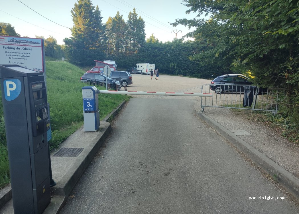 (01800) Pérouges - Chemin de l'Olivet — foto 4
