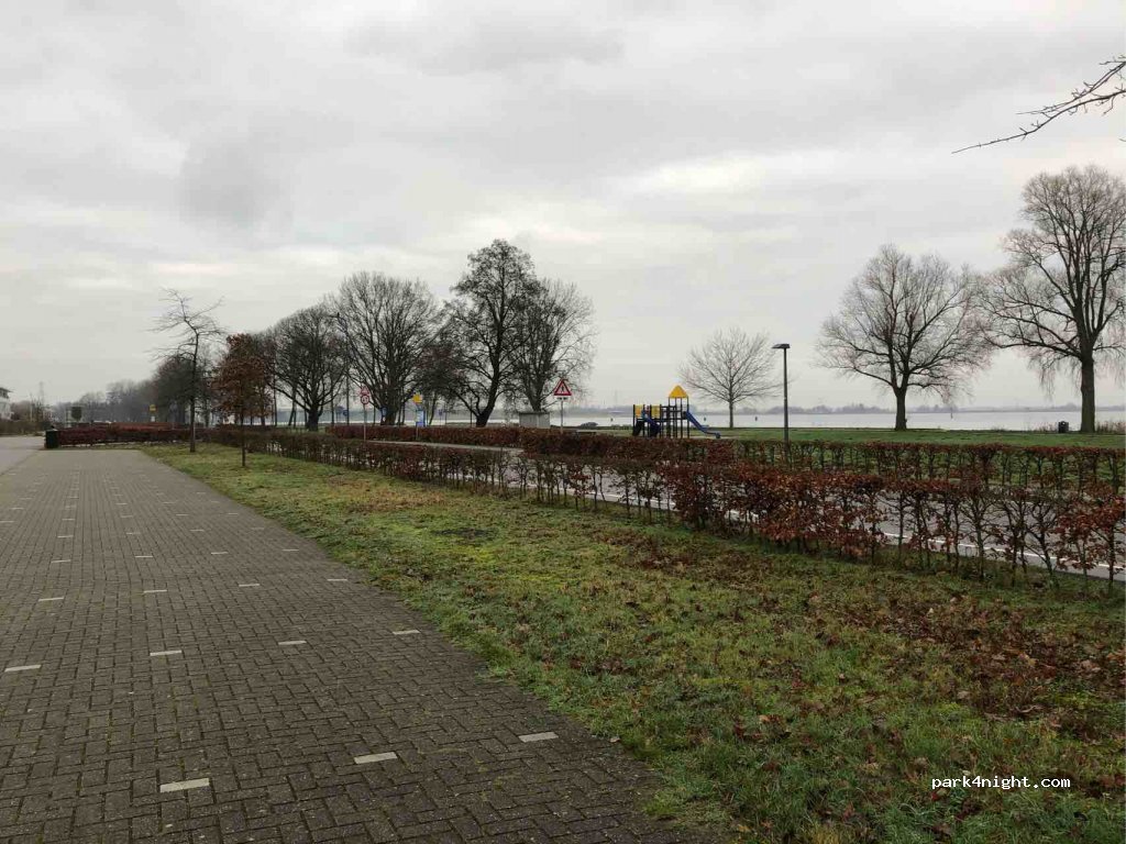 (1411 DL) Naarden - 75 IJsselmeerweg — foto 3