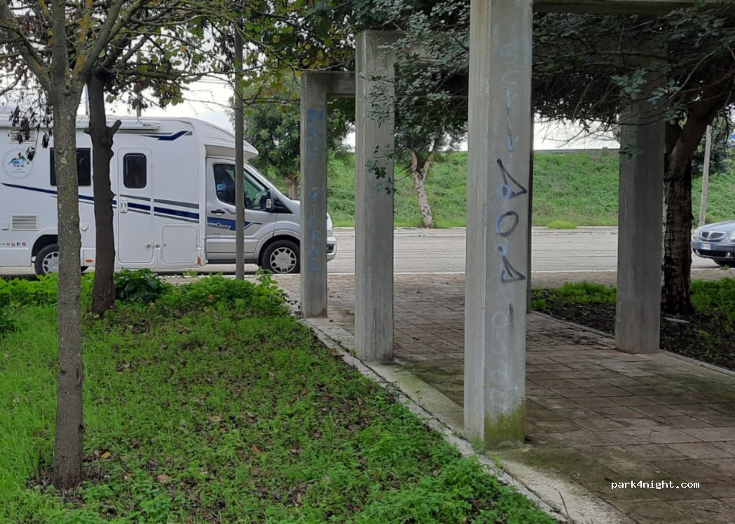 (73100) Lecce - 3 Via San Nicola — foto 3