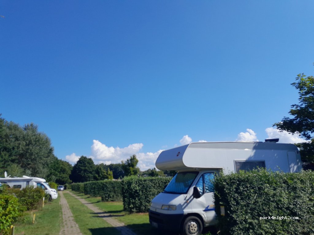 Ada - Camping — foto 4