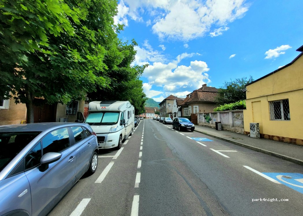 () Brașov - 24 Strada De Mijloc — foto 4