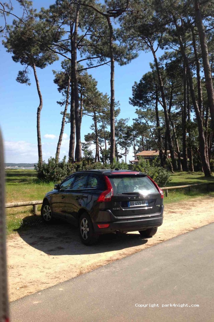 (33970) Lège-Cap-Ferret - 33 Allée des Grisets — foto