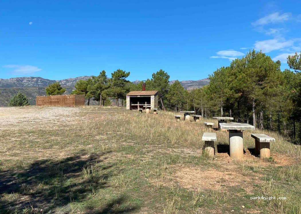 (25630) Talarn - Unnamed Road — foto 3