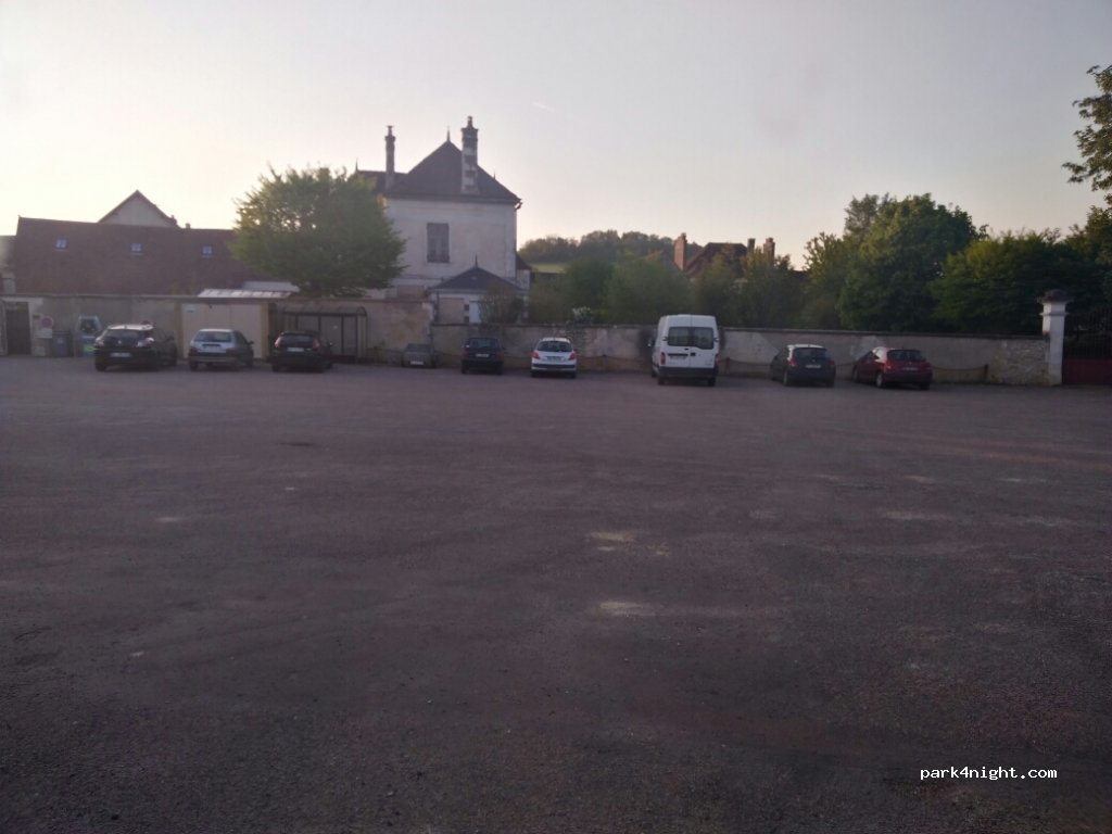 (89560) Ouanne - 5 Rue de Toucy — foto 2