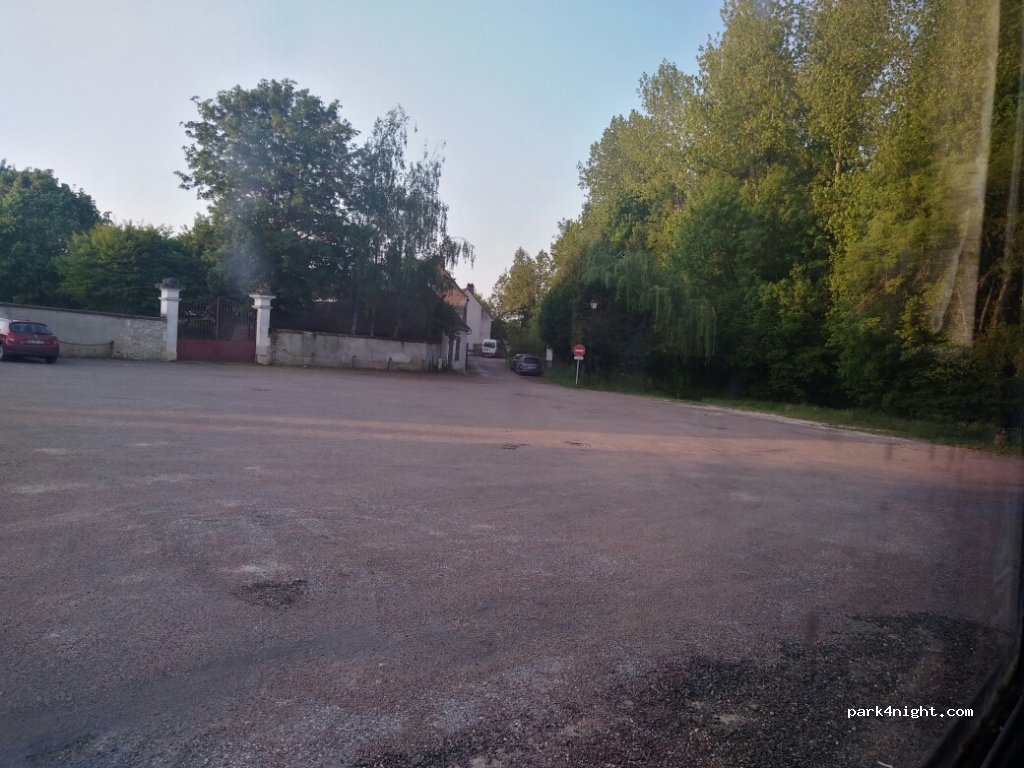 (89560) Ouanne - 5 Rue de Toucy — foto 3