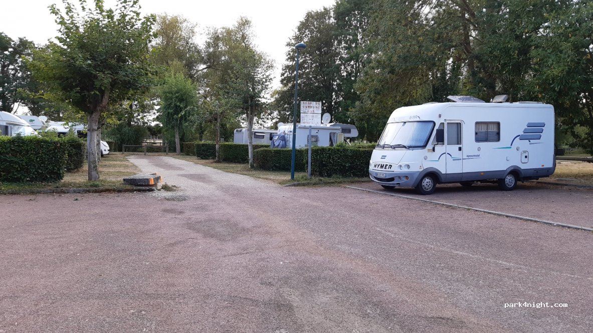 (28190) Courville-sur-Eure - Avenue Thiers — foto 2