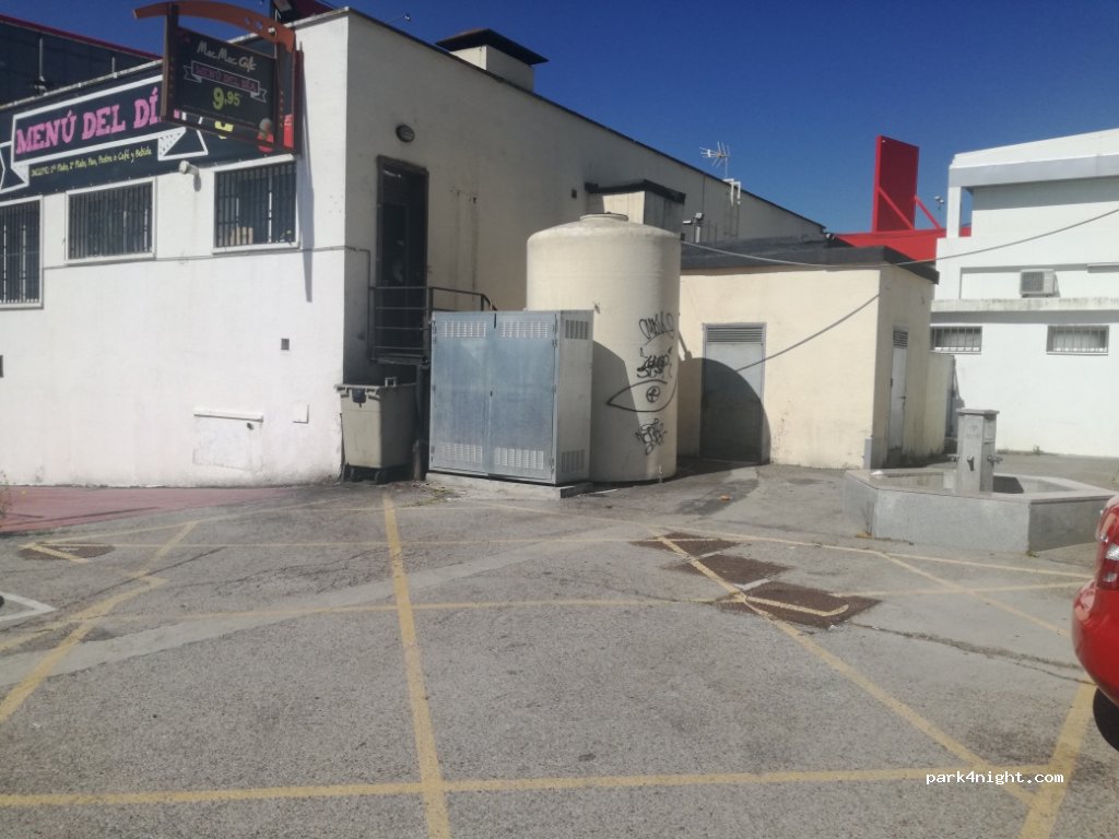 (28708) San Sebastián de los Reyes - 46B Carretera Madrid — foto 2