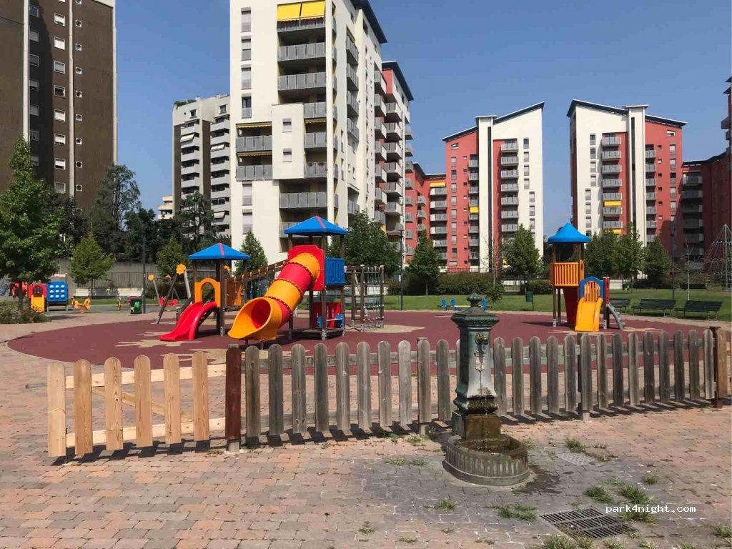 (20161) Milano - 13 Via Pesaro — foto 3