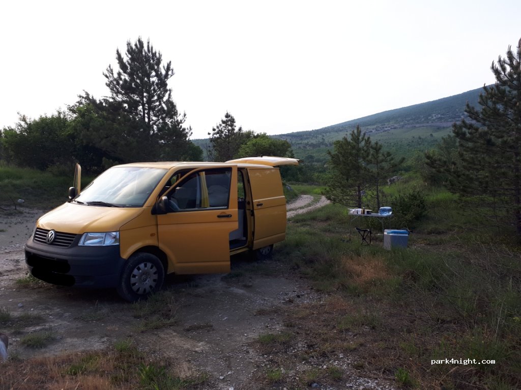 (52233) Jesenovik - Unnamed Road — foto