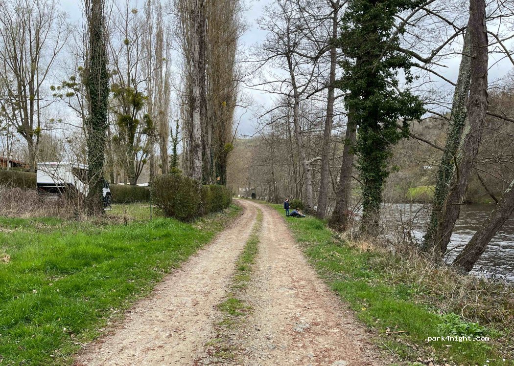 camping du Pont de Saint Gal — foto 4