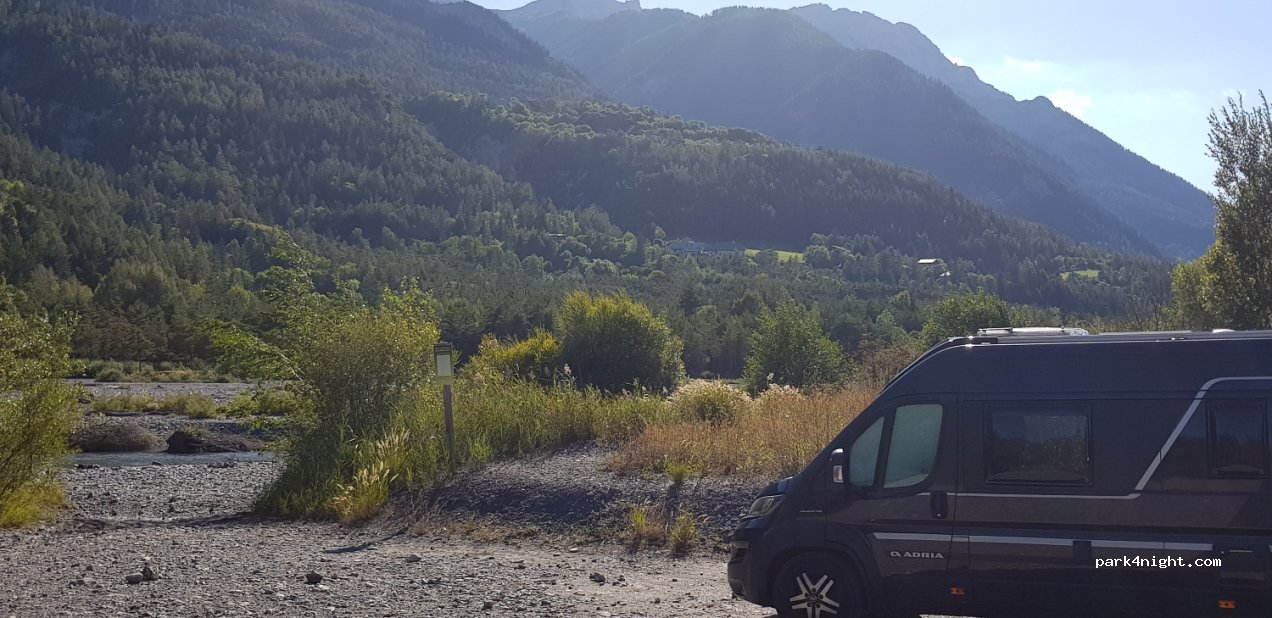 (04400) Saint-Pons - La Lauze — foto