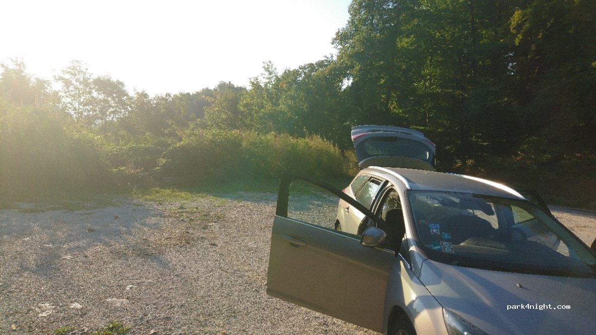 (4000) Kranj - 6 Šmarjetna Gora — foto 2