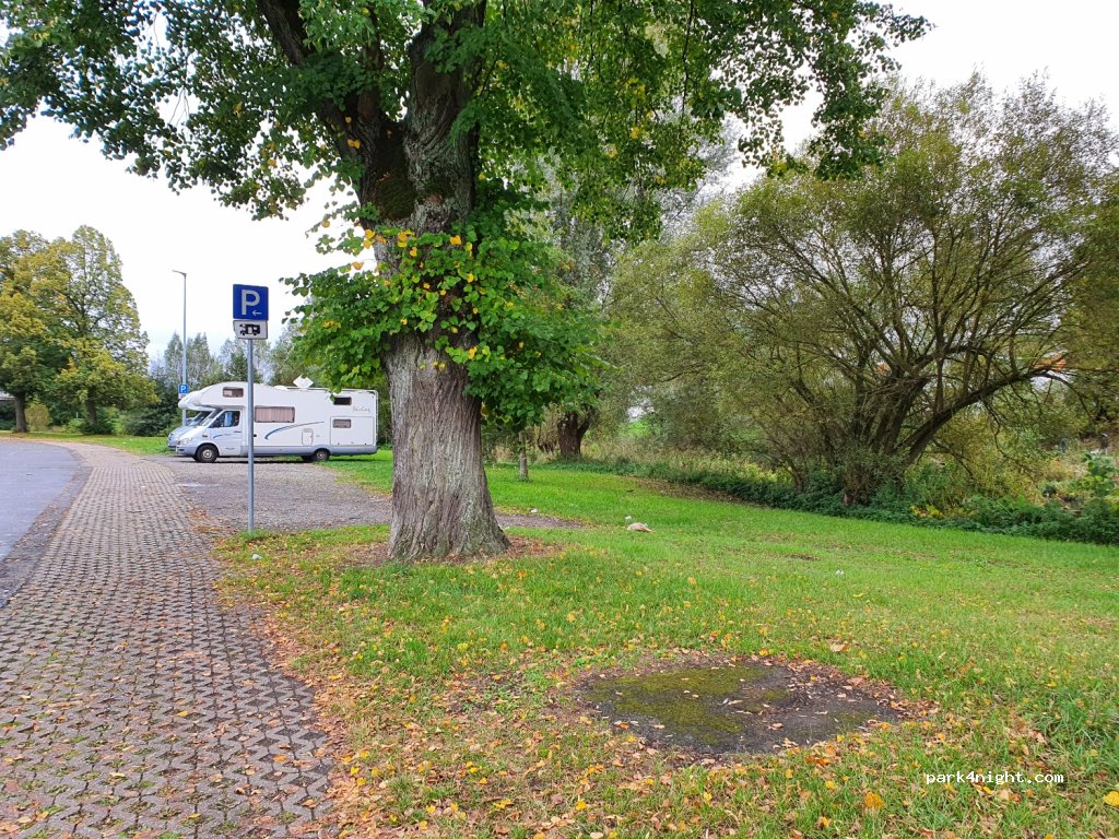 Wohnmobil-Stellplatz am Schiessplatz Herborn — foto 2