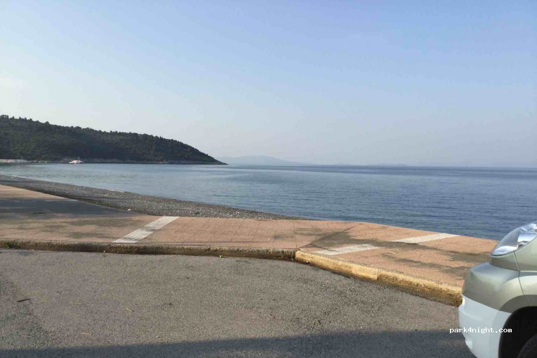 (342 00) Psaropouli - Unnamed Road — foto