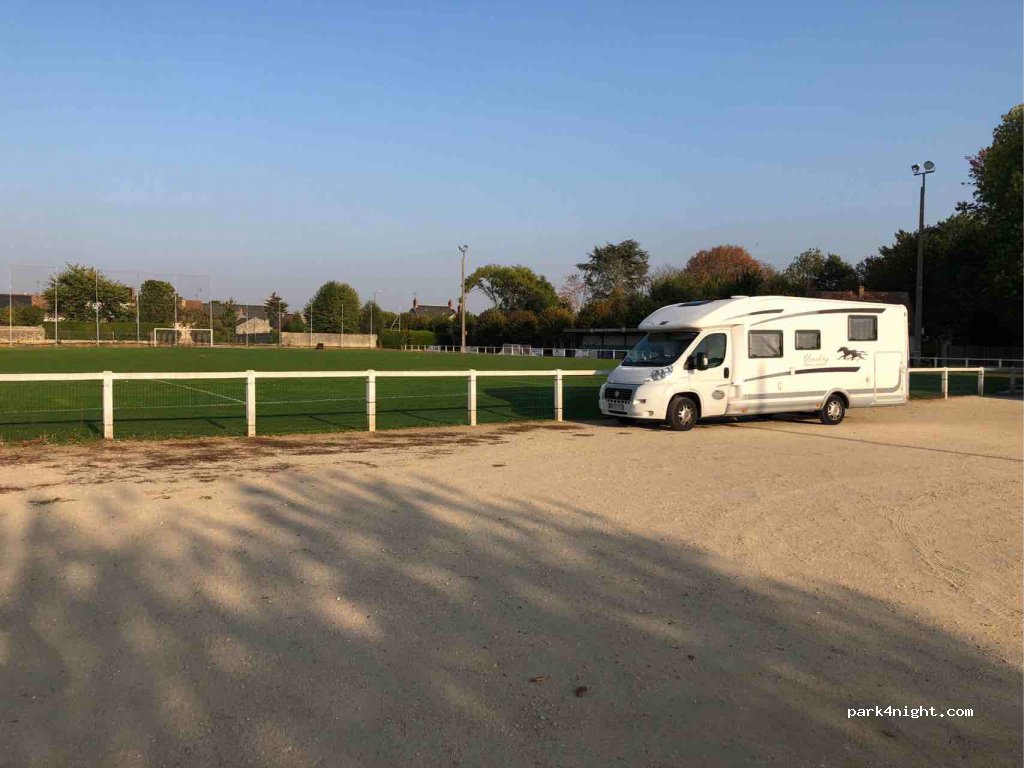 (28150) Ymonville - 6 Rue du Stade — foto