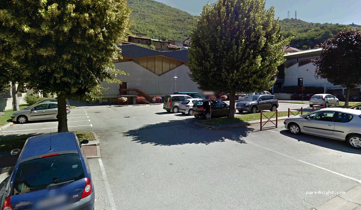 (73140) Saint-Michel-de-Maurienne - 20-26 Avenue de la République — foto
