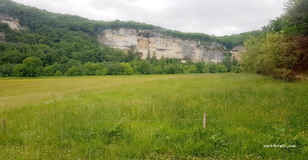 (24620) Les Eyzies-de-Tayac-Sireuil - 1 Route des Granges — foto 3