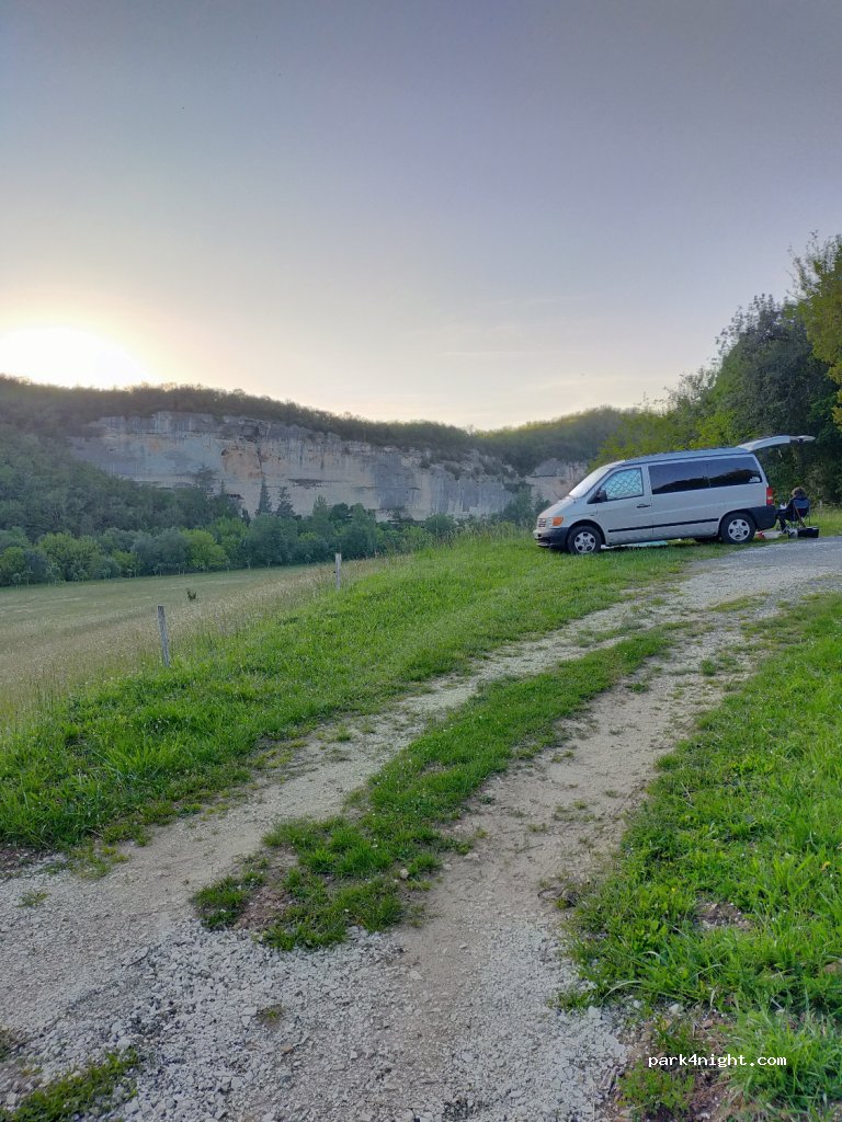 (24620) Les Eyzies-de-Tayac-Sireuil - 1 Route des Granges — foto 4