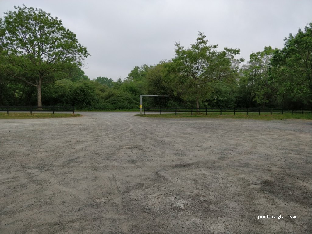 (35270) Combourg - Avenue de Waldmunchen — foto 2