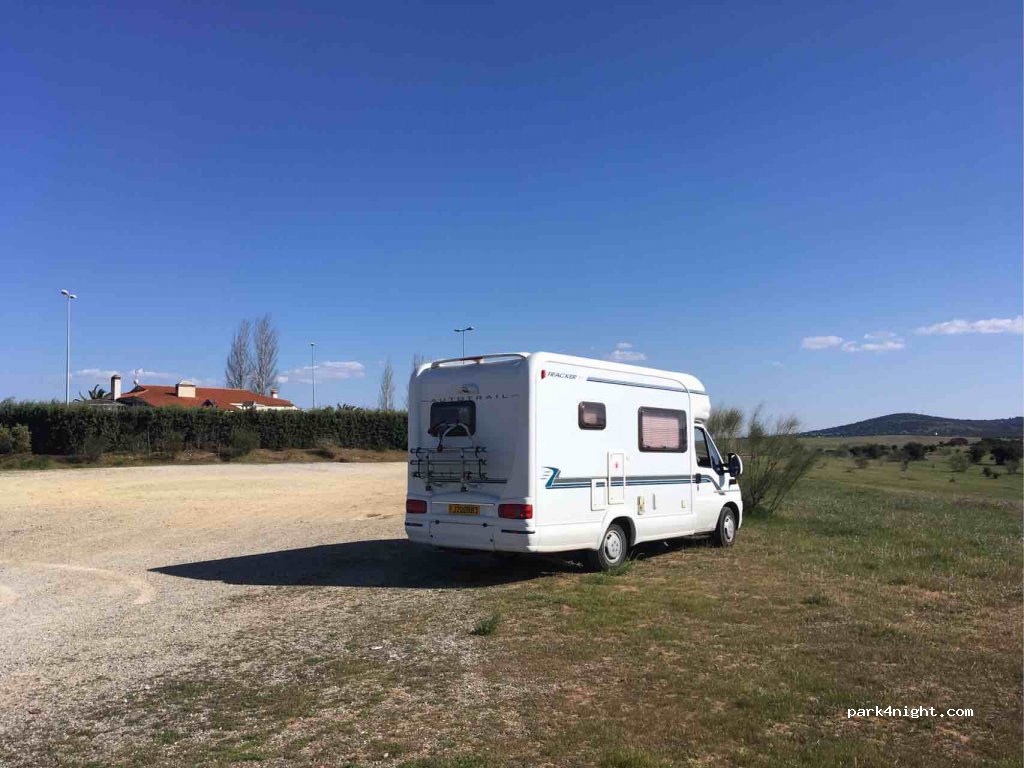 (10004) Cáceres - Unnamed Road — foto