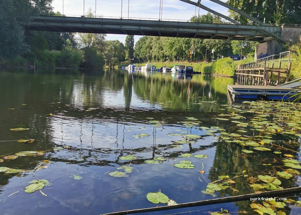 Wohnmobilstellplatz an der Emshalle — foto 3