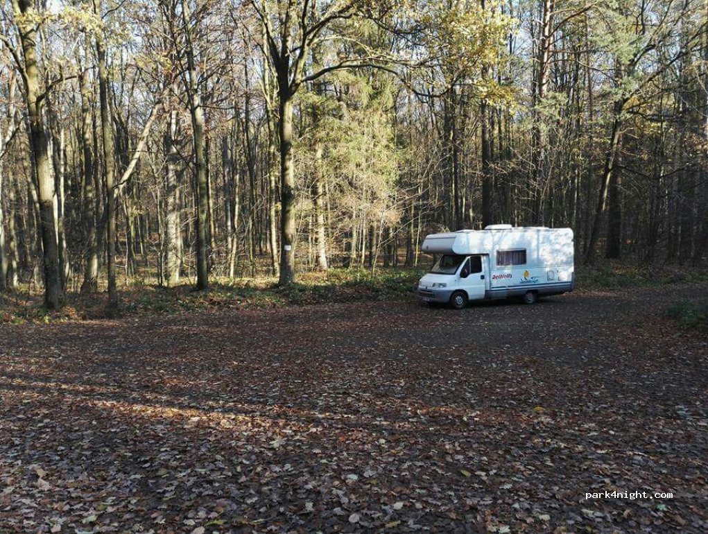 (747 63) Hrabyně - 4667 — foto