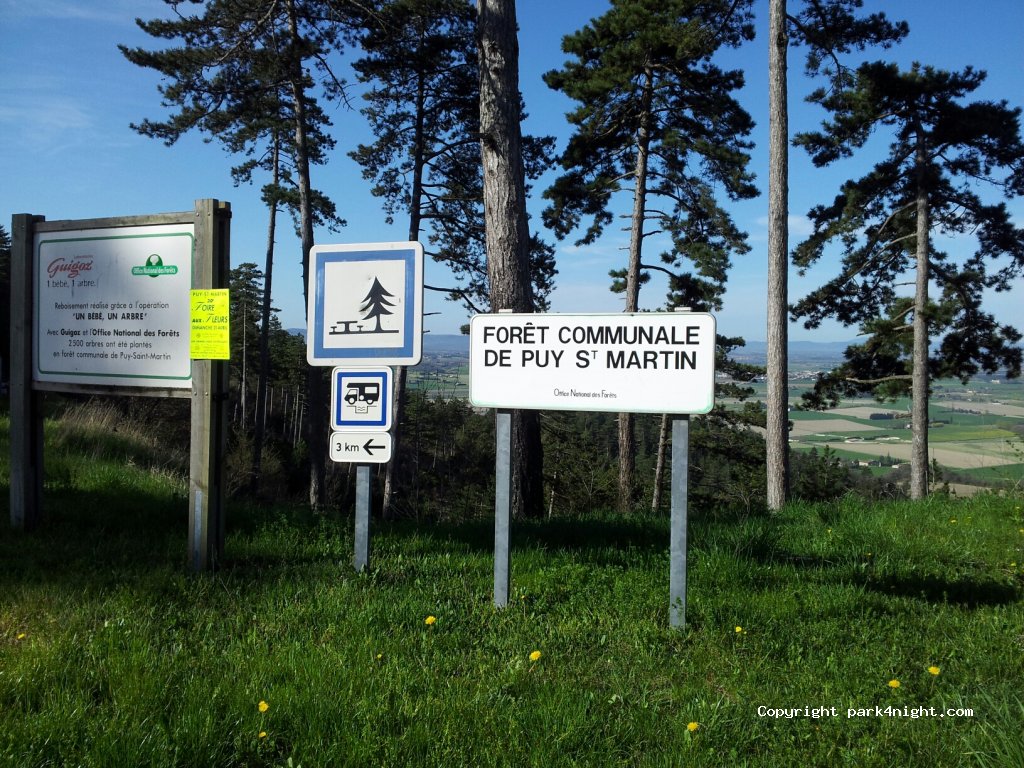 (26450) Puy-Saint-Martin - D26 — foto