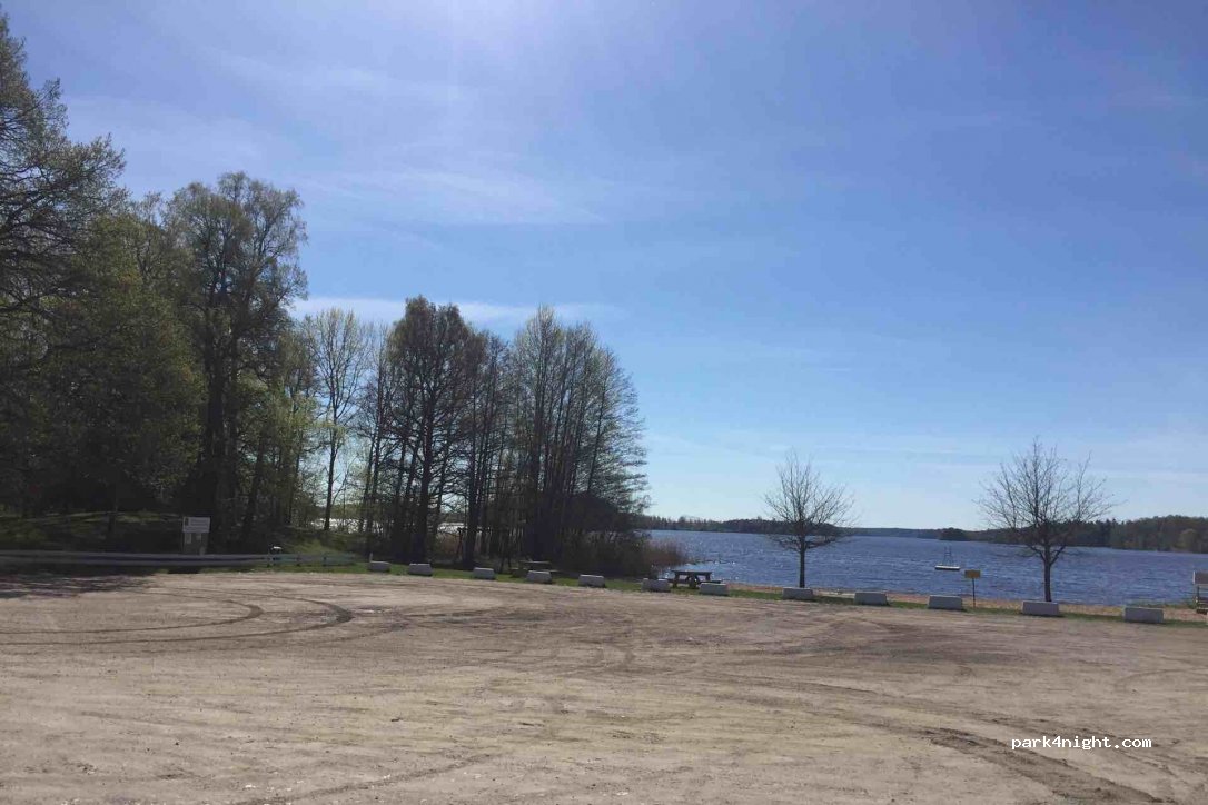 (649 30) Sparreholm - 3 Landsvägsgatan — foto