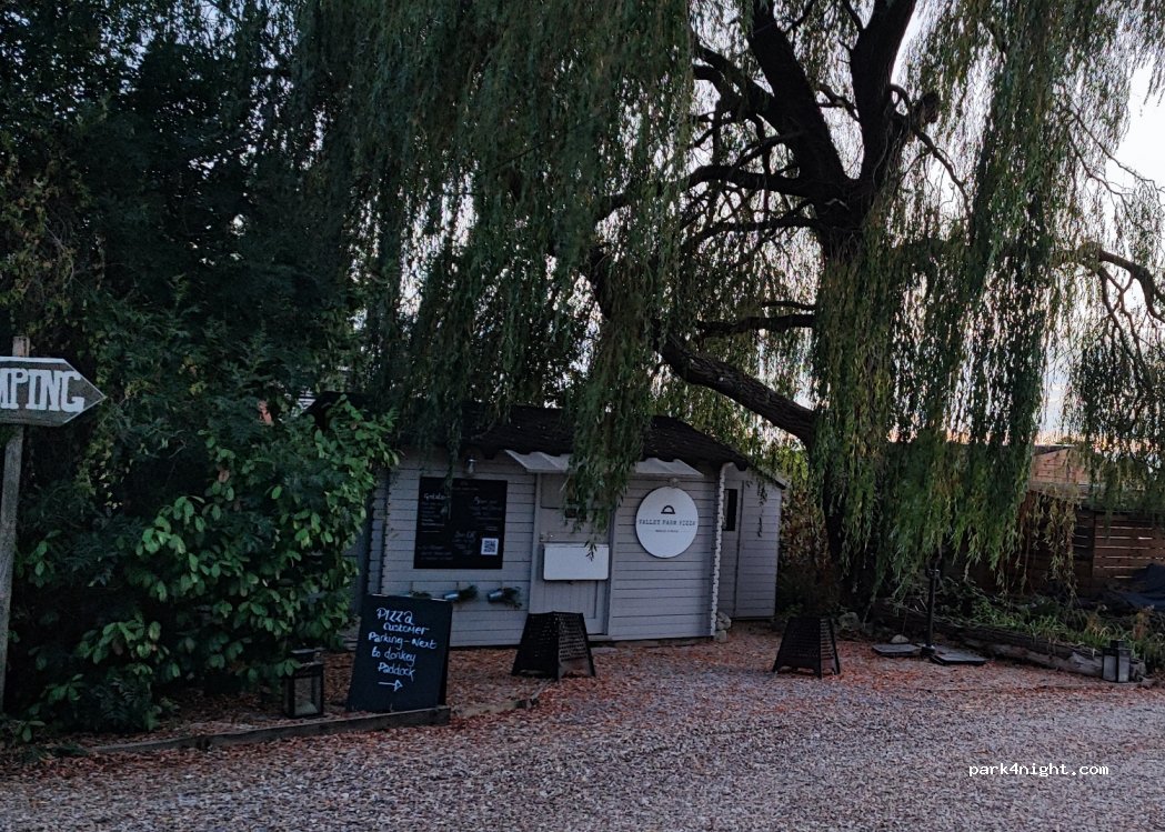 Valley Farm Campsite — foto 2